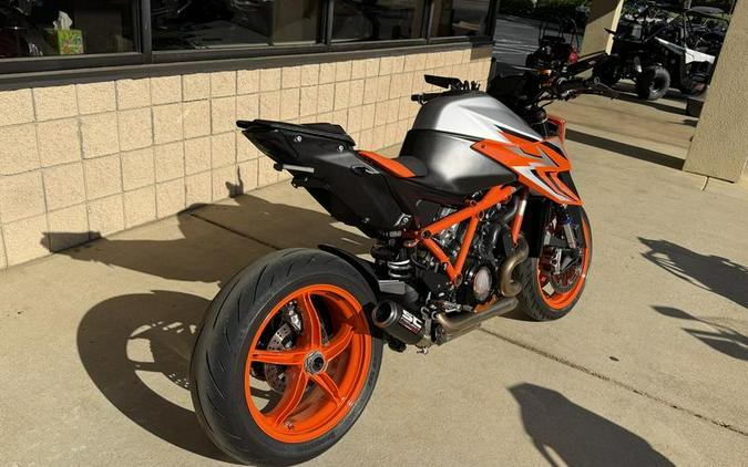 2023 KTM 1290 Super Duke R Evo