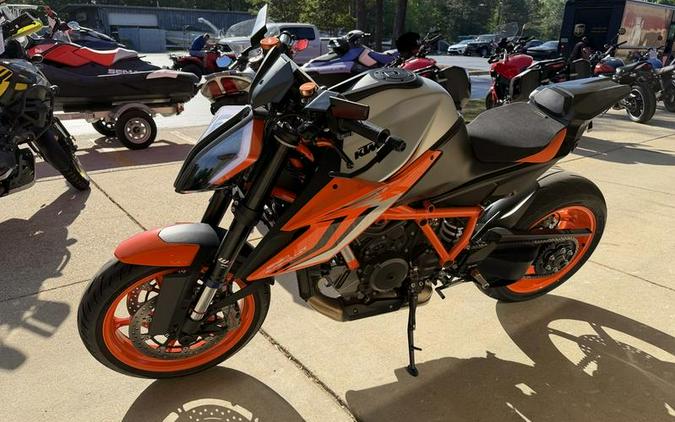 2023 KTM 1290 Super Duke R Evo