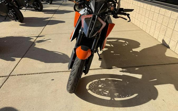 2023 KTM 1290 Super Duke R Evo