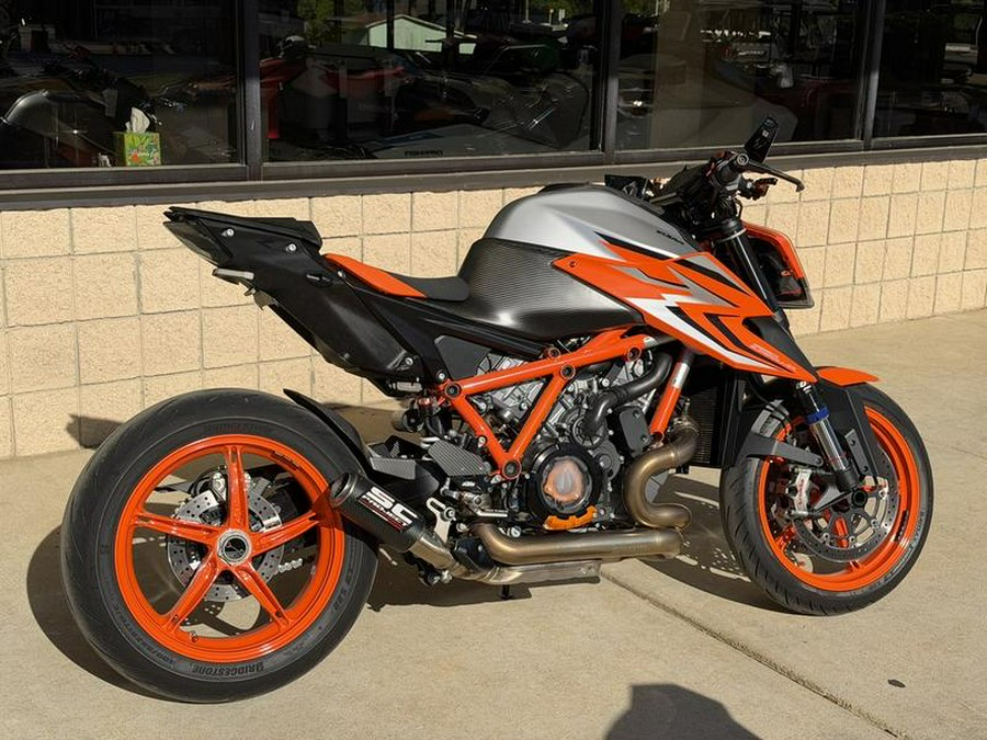 2023 KTM 1290 Super Duke R Evo
