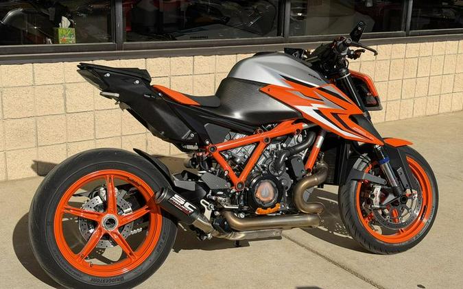 2023 KTM 1290 Super Duke R Evo