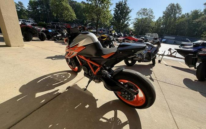 2023 KTM 1290 Super Duke R Evo