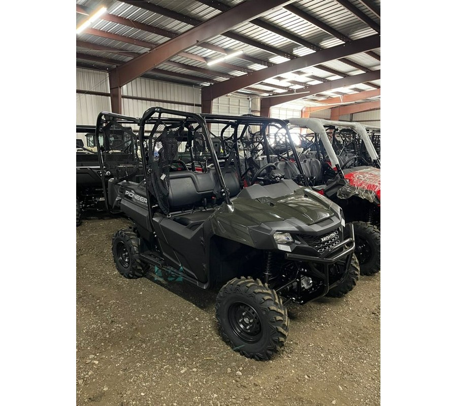 2024 Honda Pioneer 700-4