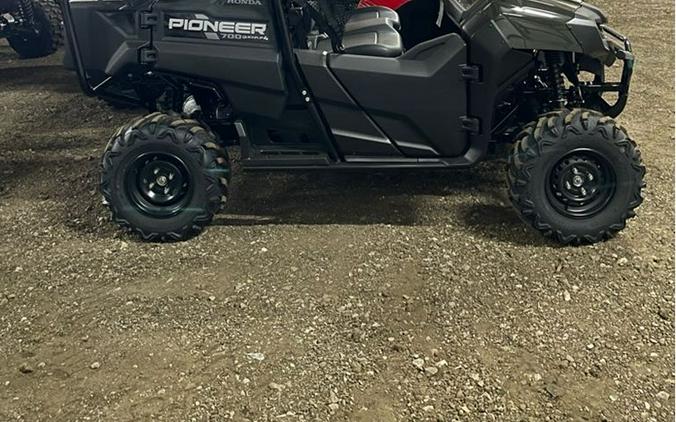 2024 Honda Pioneer 700-4