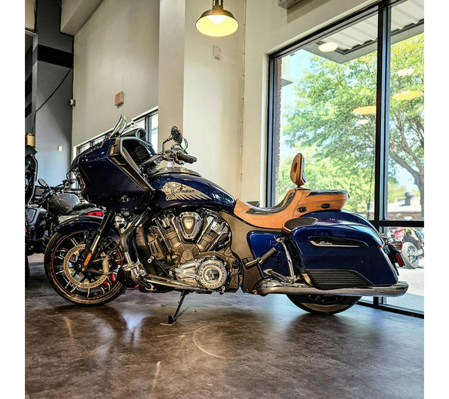 2021 Indian Motorcycle® Challenger® Limited Deepwater Metallic