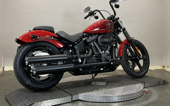 Harley-Davidson Street Bob 114 2023 FXBBS 942661DT REDLINE RED