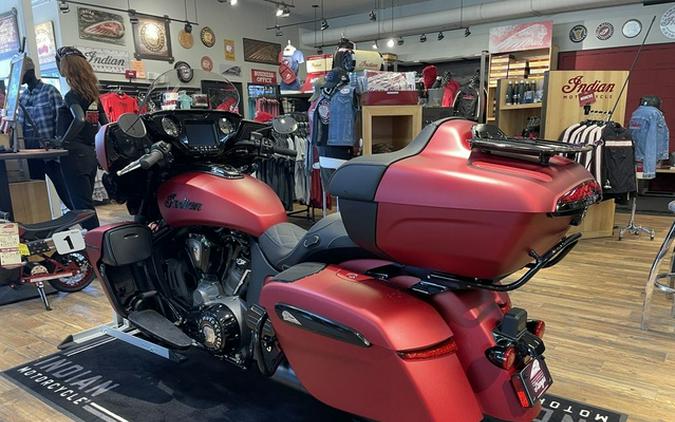 2025 Indian Roadmaster Powerplus Dark Horse 112 W/Powerband