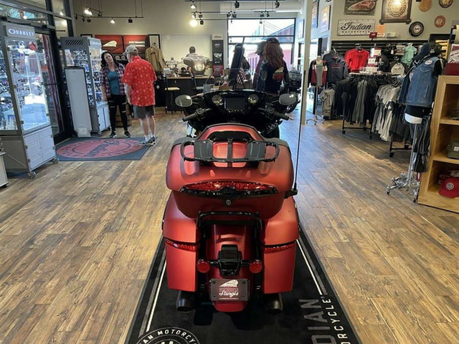 2025 Indian Roadmaster Powerplus Dark Horse 112 W/Powerband