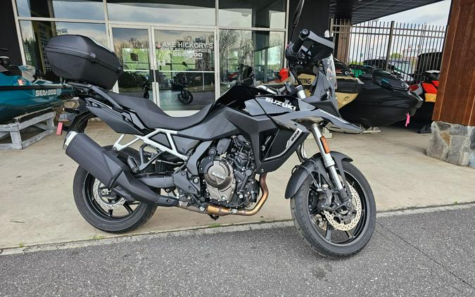 2024 Suzuki Motor of America Inc. V-Strom 800 Touring
