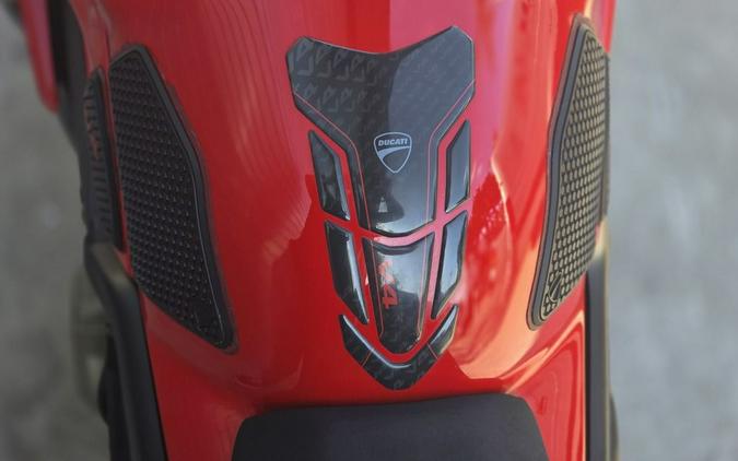 2021 Ducati Streetfighter V4 S