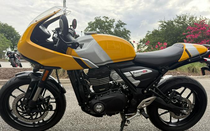 2026 Triumph Thruxton 400