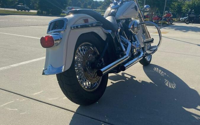 2001 Harley-Davidson Fat Boy® Pearl White