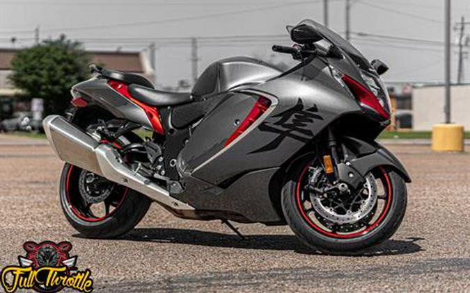 2022 Suzuki Hayabusa Review: Hypersport Track Time!