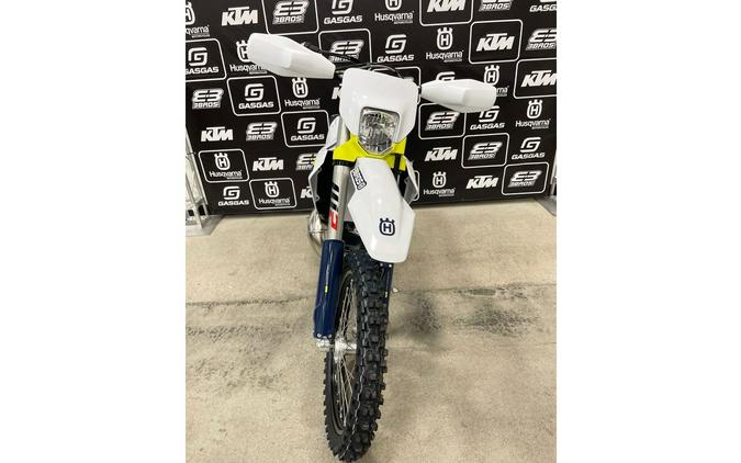 2025 Husqvarna Motorcycles TE 300