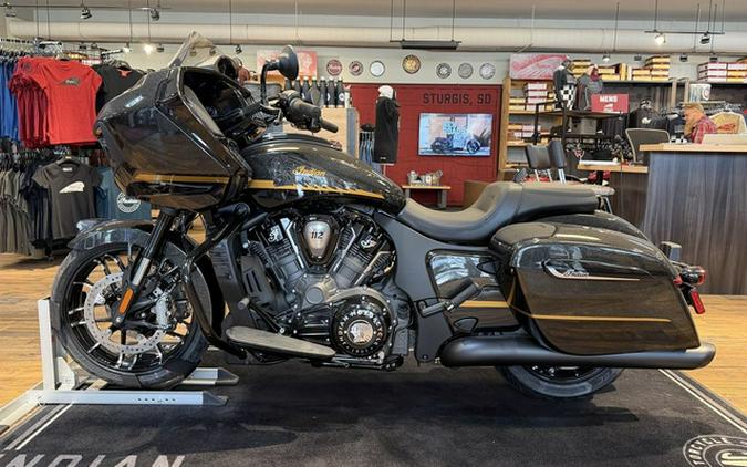 2026 Indian Challenger Dark Horse 112 W/Powerband Audio Blac