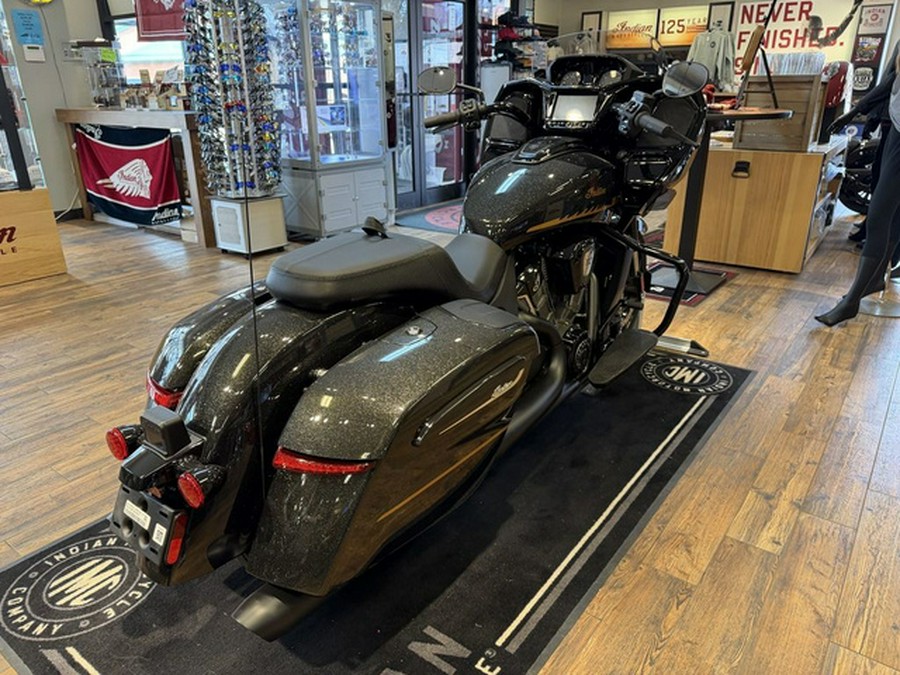 2026 Indian Challenger Dark Horse 112 W/Powerband Audio Blac