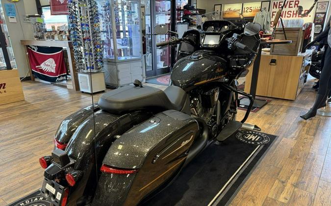 2026 Indian Challenger Dark Horse 112 W/Powerband Audio Blac