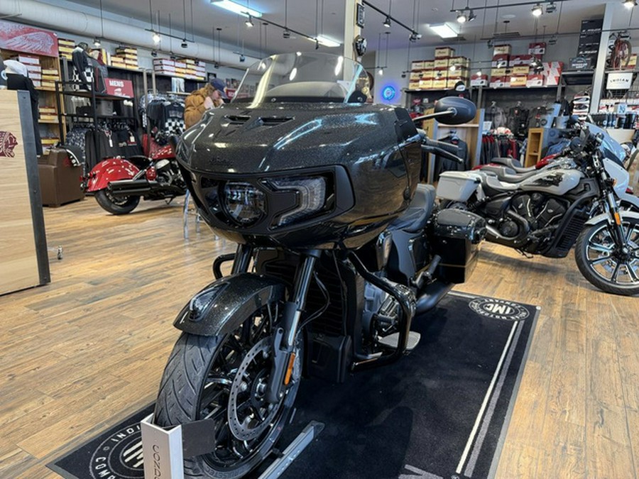 2026 Indian Challenger Dark Horse 112 W/Powerband Audio Blac