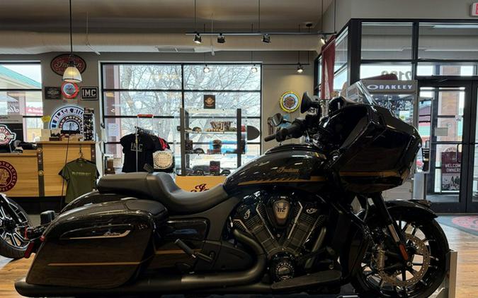 2026 Indian Challenger Dark Horse 112 W/Powerband Audio Blac