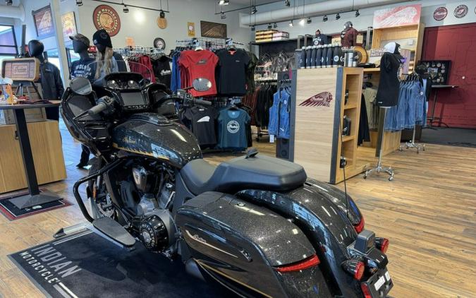 2026 Indian Challenger Dark Horse 112 W/Powerband Audio Blac