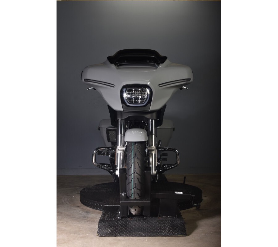 2024 Harley-Davidson Street Glide FLHX
