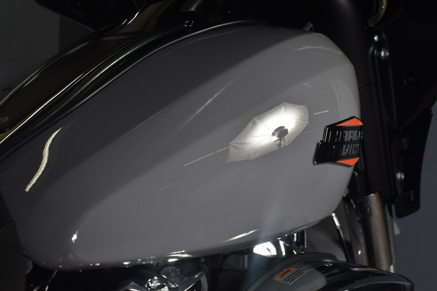 2024 Harley-Davidson Street Glide FLHX