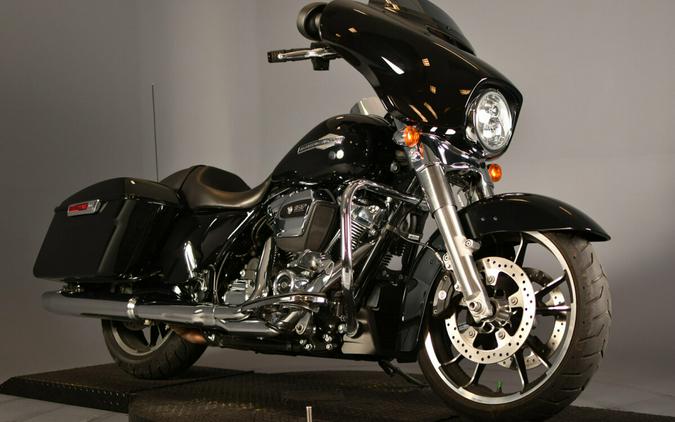 2021 Harley-Davidson Street Glide