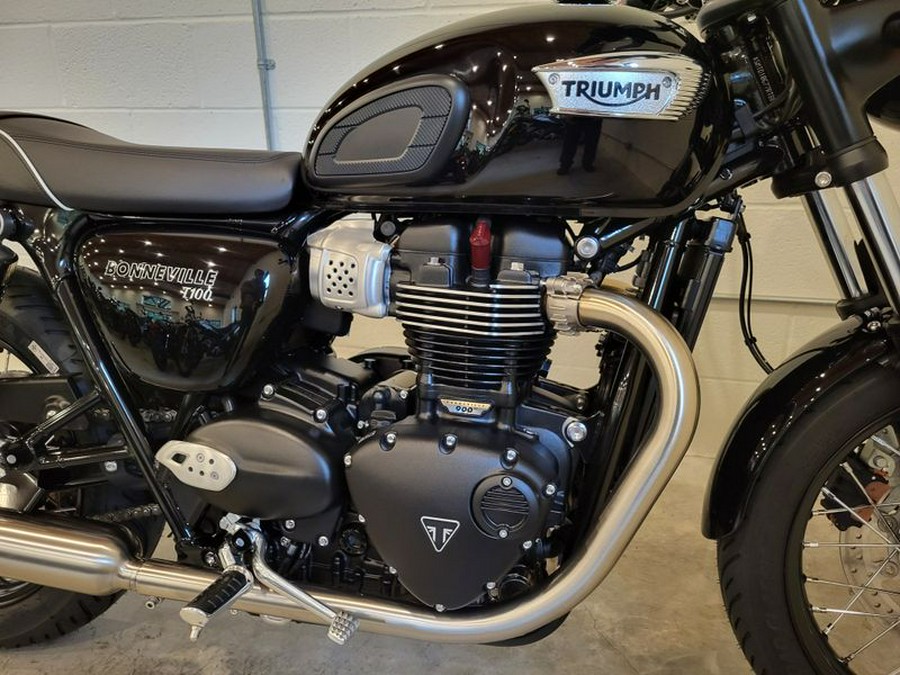 new 2024 Triumph Bonneville T100