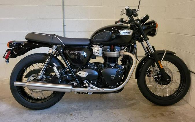 new 2024 Triumph Bonneville T100