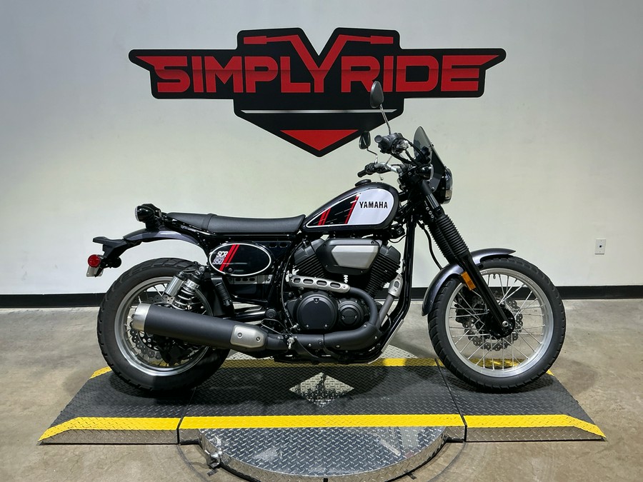 2017 Yamaha SCR950