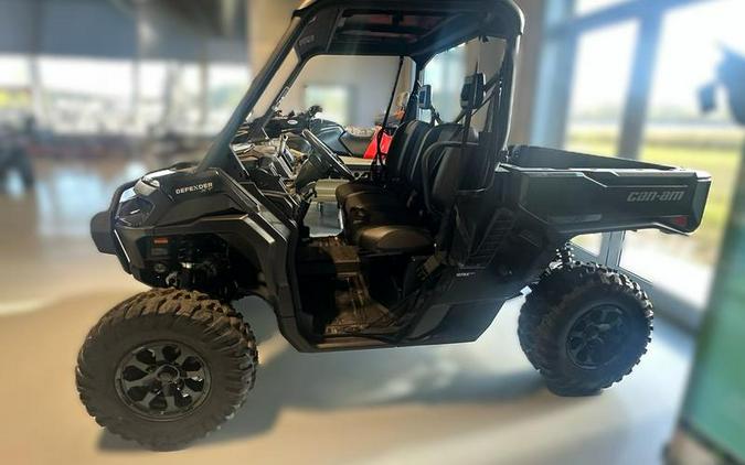 2026 Can-Am® Defender XT HD11