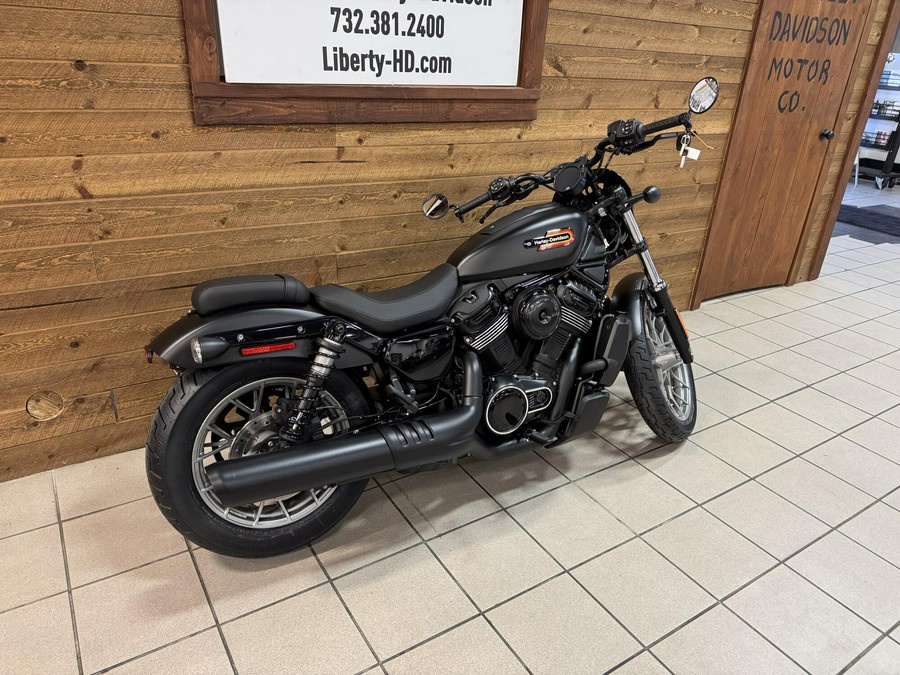 2026 Harley-Davidson® Nightster® Special Black Denim Black Trim RH975S