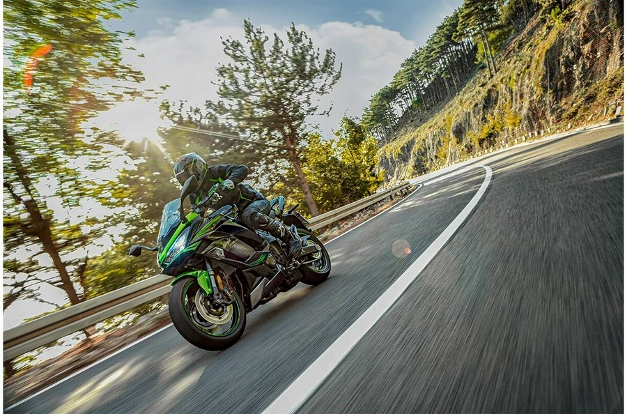 2023 Kawasaki Ninja® 1000SX