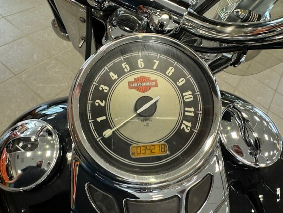 2014 Harley-Davidson Heritage Softail Classic FLSTC