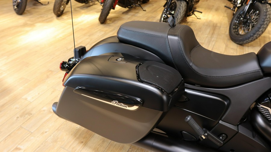 2025 INDIAN MOTORCYCLE CHIEFTAIN POWERPLUS DARK HORSE WITH POWERBAND AUDIO PACKAGE