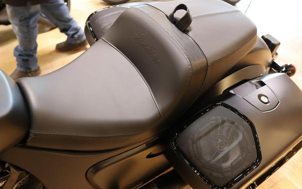 2025 INDIAN MOTORCYCLE CHIEFTAIN POWERPLUS DARK HORSE WITH POWERBAND AUDIO PACKAGE