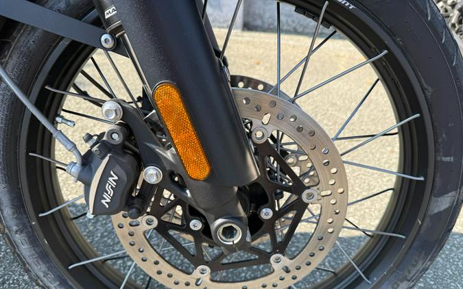 2025 Triumph Scrambler 1200 X