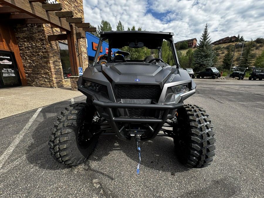 2026 Polaris GENERAL XP 1000 ULTIMATE Super Graphite - PU5898