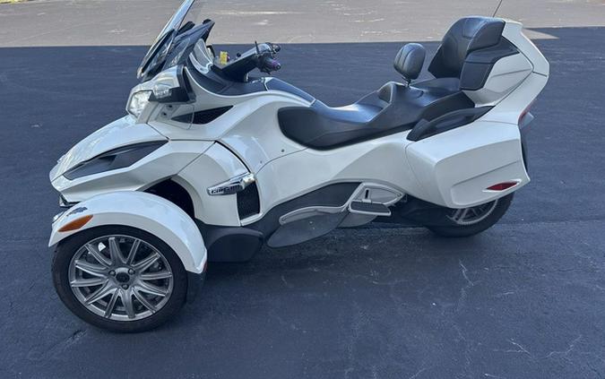 2017 Can-Am Spyder RT Limited 6-Speed Semi-Automatic (SE6)
