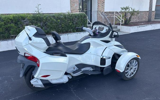 2017 Can-Am Spyder RT Limited 6-Speed Semi-Automatic (SE6)
