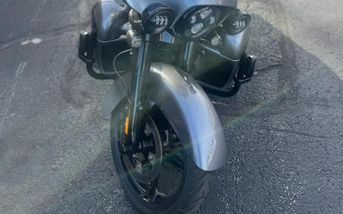 2019 Harley-Davidson® FLHTKSE - CVO™ Limited