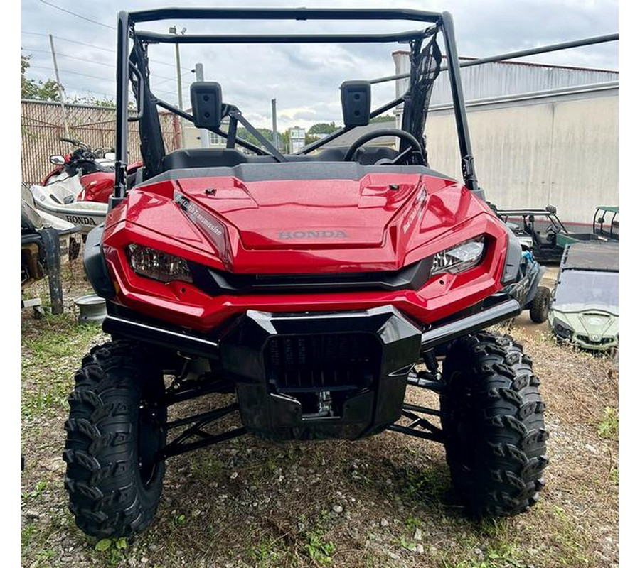 2024 Honda® Pioneer 1000