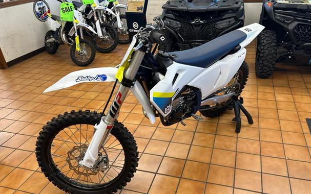 2025 Husqvarna Motorcycles FC 450
