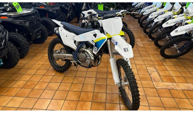 2025 Husqvarna Motorcycles FC 450