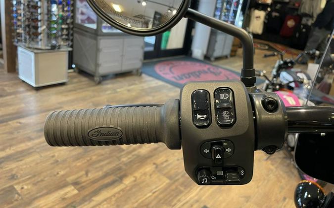 2025 Indian Super Chief Dark Horse Moss Green