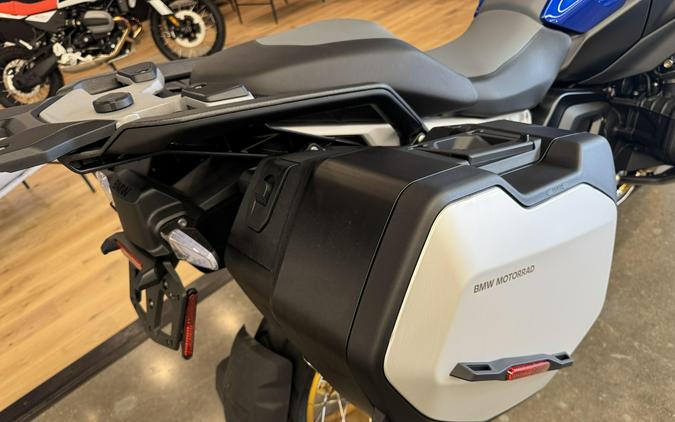2025 BMW R 1300 GS - TROPHY - AUTOMATIC SHIFT ASSISTANT - RACING BLUE METALLIC - DEMO!!