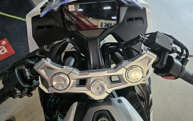 2026 CFMOTO SS 300