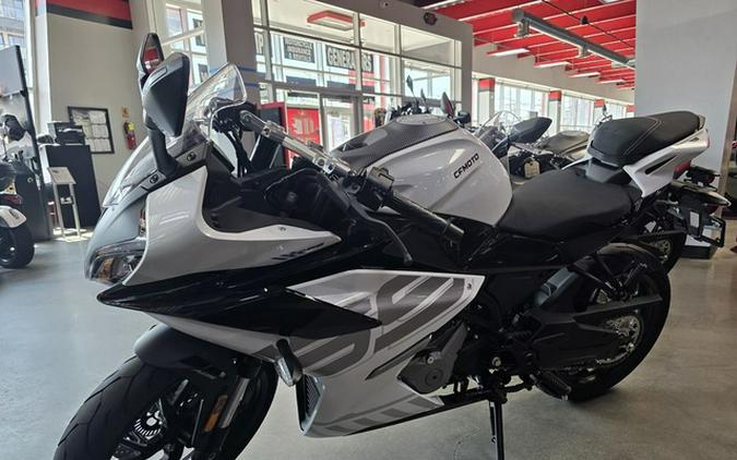 2026 CFMOTO SS 300
