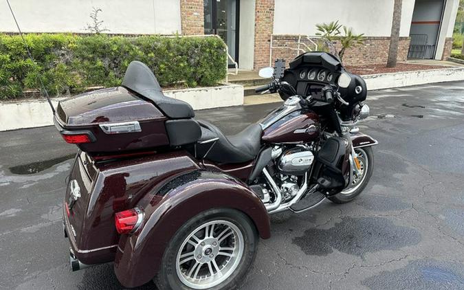 2022 Harley-Davidson Trike FLHTCUTG - Tri Glide Ultra