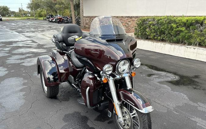 2022 Harley-Davidson Trike FLHTCUTG - Tri Glide Ultra